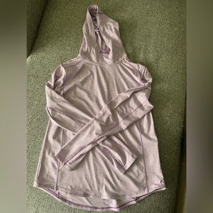 Duluth Trading Purple/White Light Weight Pullover